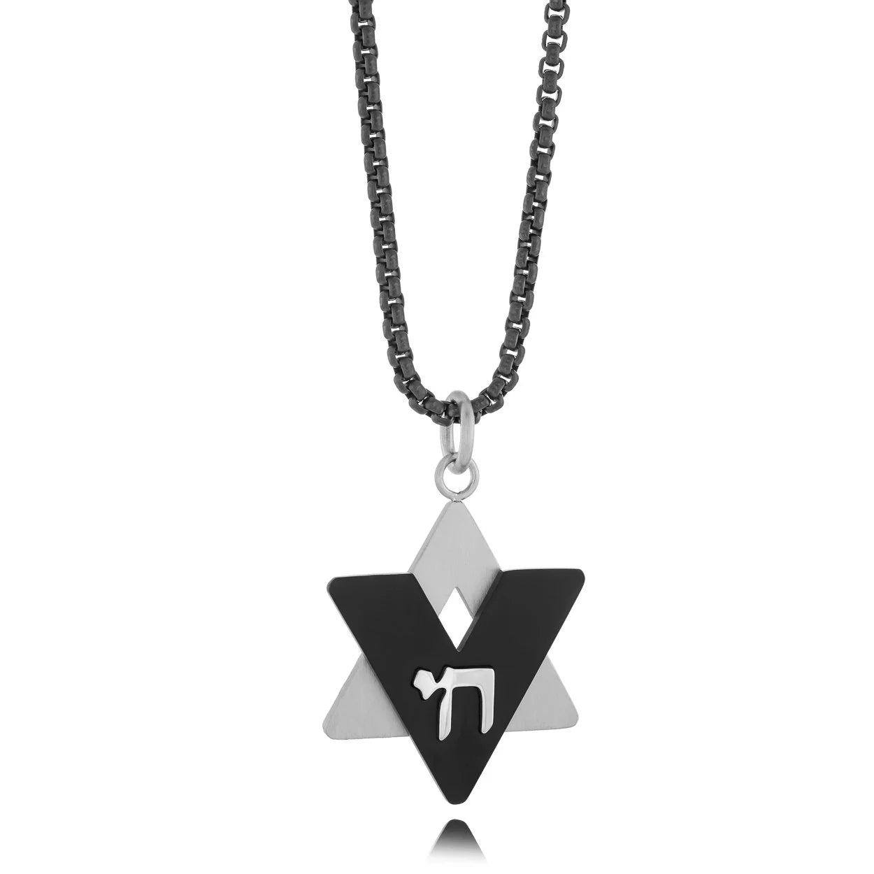 Magen David Pendant Necklace With Engraved Chai